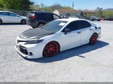TOYOTA CAMRY LE 4T1B11HK3JU561686 photo