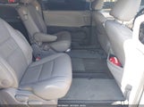 TOYOTA SIENNA XLE 8 PASSENGER 5TDYK3DC0FS558486 fotografie