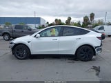 TESLA MODEL Y LONG RANGE DUAL MOTOR ALL-WHEEL DRIVE 7SAYGDED0SF281614 photo