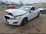 VOLVO S60 T5 YV1622FS0C2145678 снимка