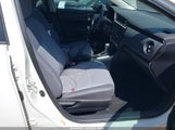 TOYOTA COROLLA L 2T1BURHE2JC984146 снимка