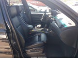 BMW X5 4.8IS 5UXFA93554LE81260 снимка