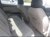 HYUNDAI ELANTRA GLS/SE KMHDU46DX8U314052 снимка