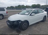 VOLKSWAGEN JETTA 1.4T R-LINE/1.4T S/1.4T SE 3VWCB7BU0LM048998 снимка