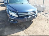 VOLKSWAGEN TIGUAN SE WVGBV7AX2CW566981 fotografie