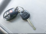 TOYOTA SIENNA LE 5TDKK4CC0AS325830 снимка