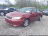 TOYOTA CAMRY LE 4T1BE32K75U102935 снимка