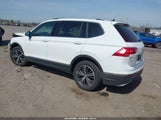 VOLKSWAGEN TIGUAN 2.0T SE/2.0T SEL 3VV2B7AXXJM017136 снимка