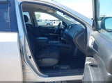 NISSAN PATHFINDER SV 5N1DR2MM5KC589690 снимка