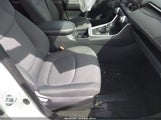 TOYOTA RAV4 HYBRID XLE JTMRWRFV2KD022588 снимка