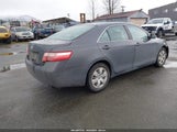 TOYOTA CAMRY LE 4T1BE46KX8U762021 снимка
