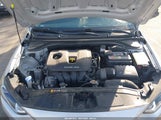 HYUNDAI ELANTRA SE 5NPD74LF6JH317760 снимка