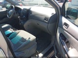 TOYOTA SIENNA LE 5TDZA23CX4S104066 снимка
