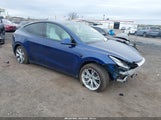 TESLA MODEL Y AWD/LONG RANGE DUAL MOTOR ALL-WHEEL DRIVE 7SAYGDEE7PF616500 снимка