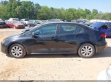 TOYOTA COROLLA LE 5YFEPMAE6NP360972 снимка