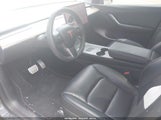 TESLA MODEL Y PERFORMANCE DUAL MOTOR ALL-WHEEL DRIVE 7SAYGDEF3NF324705 fotografie