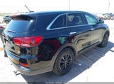 KIA SORENTO 2.4L L 5XYPG4A37KG530909 photo