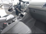 VOLKSWAGEN TIGUAN 2.0T SE R-LINE BLACK 3VV8B7AX7RM081396 снимка