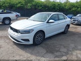 VOLKSWAGEN JETTA 1.4T R-LINE/1.4T S/1.4T SE 3VWC57BU1LM083413 снимка