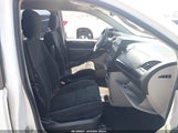 DODGE GRAND CARAVAN AMERICAN VALUE PKG 2C4RDGBG6FR749530 снимка