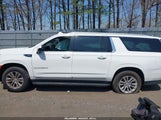 GMC YUKON XL 4WD SLT 1GKS2GKD3MR200033 снимка