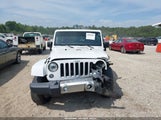 JEEP WRANGLER UNLIMITED SAHARA 4X4 1C4BJWEG6HL740032 снимка