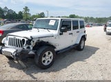 JEEP WRANGLER UNLIMITED SAHARA 4X4 1C4BJWEG6HL740032 снимка