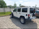 JEEP WRANGLER UNLIMITED SAHARA 4X4 1C4BJWEG6HL740032 снимка