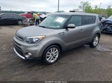 KIA SOUL + KNDJP3A59J7558286 снимка