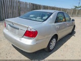 TOYOTA CAMRY LE 4T1BE30KX5U082795 photo