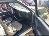CHEVROLET S-10 1GCCS1447Y8160724 снимка