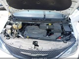 CHRYSLER PACIFICA TOURING L PLUS 2C4RC1EG8JR333600 снимка