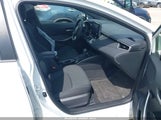 TOYOTA COROLLA SE JTDS4MCE4N3508635 снимка