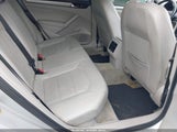 VOLKSWAGEN PASSAT 1.8T SE 1VWBS7A31EC095837 снимка