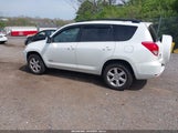 TOYOTA RAV4 LIMITED JTMBD31V185139321 снимка