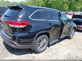 Toyota Highlander Xle 5TDJZRFH8KS585552 снимка