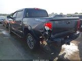 TOYOTA TUNDRA SR5 5.7L V8 5TFDW5F18JX748159 снимка