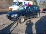 VOLKSWAGEN TIGUAN 2.0T/2.0T S WVGBV7AX4HK014414 photo