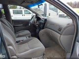 TOYOTA SIENNA LE 5TDZA23C55S375389 снимка