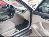 VOLKSWAGEN PASSAT 2.5L S 1VWAH7A31CC087907 снимка