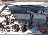 TOYOTA CAMRY LE 4T1BE32K25U060643 снимка