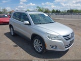 VOLKSWAGEN TIGUAN SE WVGBV7AX4BW532488 fotografie
