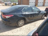 TOYOTA CAMRY L 4T1B11HK6JU067077 fotografie