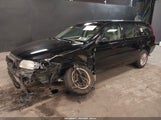 VOLVO V70 2.4 YV1SW640552499033 снимка