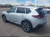 NISSAN ROGUE SV FWD 5N1BT3BA5PC836883 fotografie