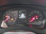 VOLKSWAGEN JETTA 2.0L S 3VW2K7AJ0DM270672 снимка
