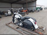HARLEY-DAVIDSON FLSTN SOFTAIL DELUXE 1HD1JDV18CB011457 снимка