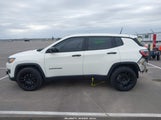 JEEP COMPASS SPORT FWD 3C4NJCAB2JT136879 photo