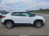 CHEVROLET TRAILBLAZER AWD LS KL79MNSL1NB047644 photo