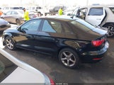 Audi A3 2.0T Premium WAUBFGFF3F1043257 fotografie